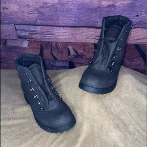 Women’s Cliff’s White Mountain above the ankle hiking books sized 9.5